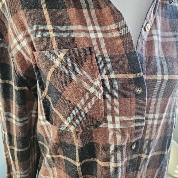 Altar'd State Nashville Flannel Size S - Picture 5 of 5